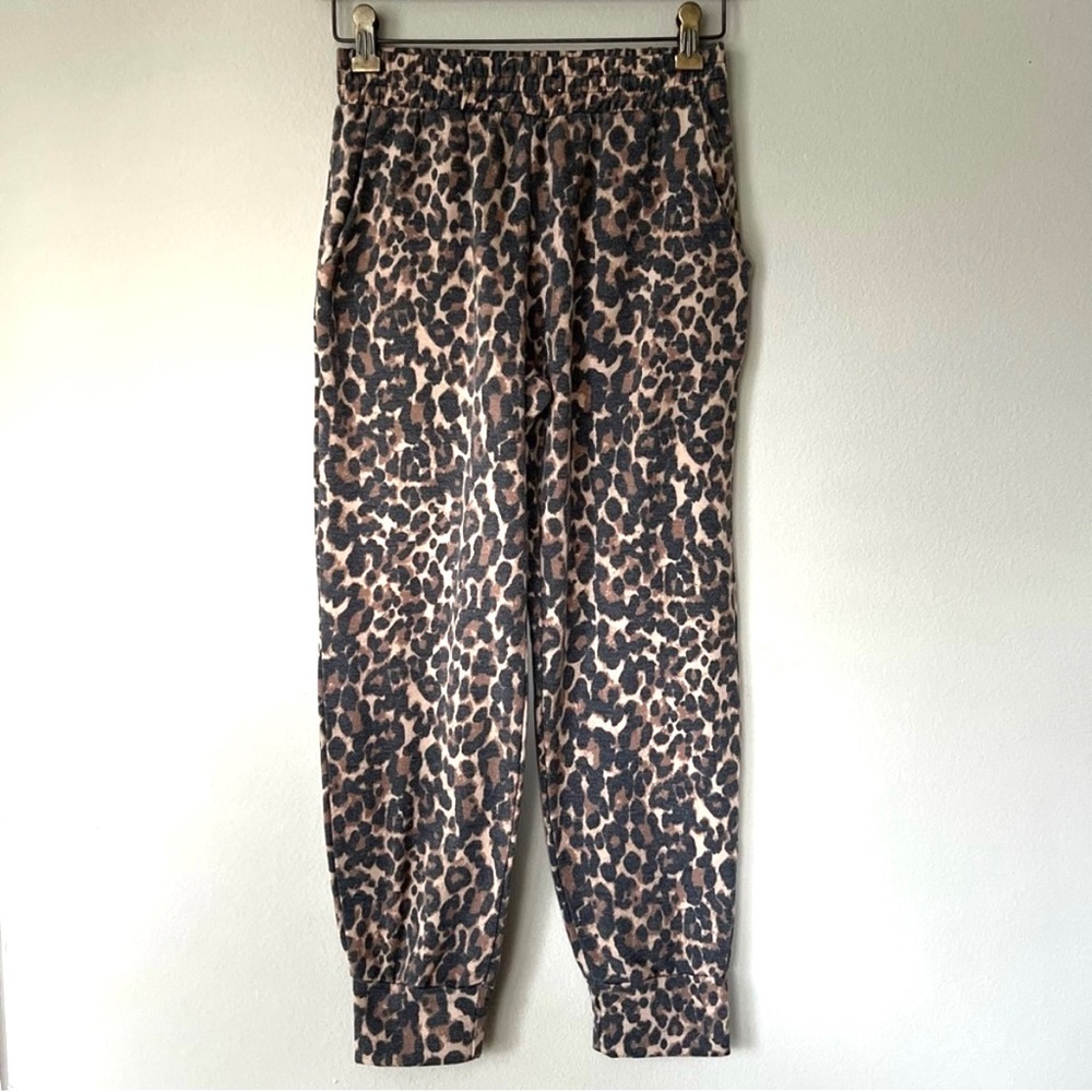 Leopard Joggers - Picture 3 of 9